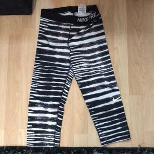 Nike pro leggings